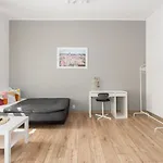 Bright And Cosy In By Renters Appartement *