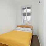 Appartement Bright And Cosy In By Renters Poznań