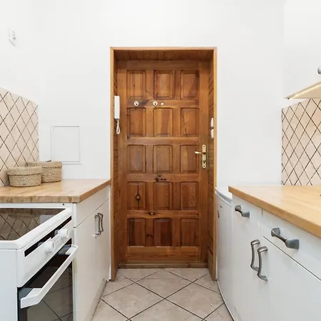 Bright And Cosy In By Renters Apartmán *