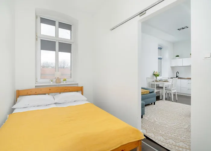 Bright And Cosy In By Renters Apartmán Poznaň